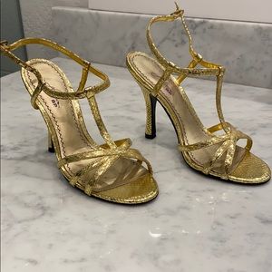 Nordstrom B.P. gold metallic dressy heels